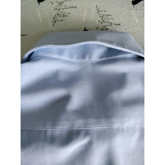 Mizzen+Main Light Blue Casual Button Down Shirt - Picture 6 of 6